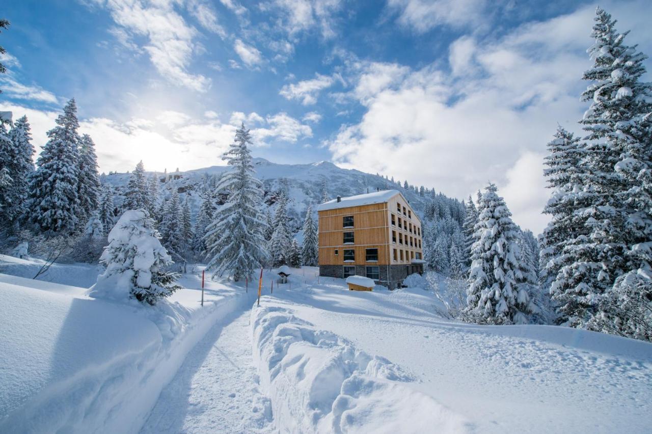 Berghotel Mettmen Schwanden  Εξωτερικό φωτογραφία