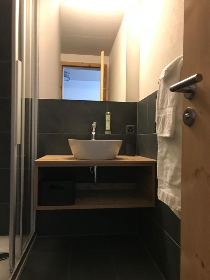 Berghotel Mettmen Schwanden  Εξωτερικό φωτογραφία