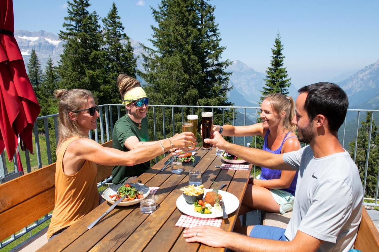 Berghotel Mettmen Schwanden  Εξωτερικό φωτογραφία