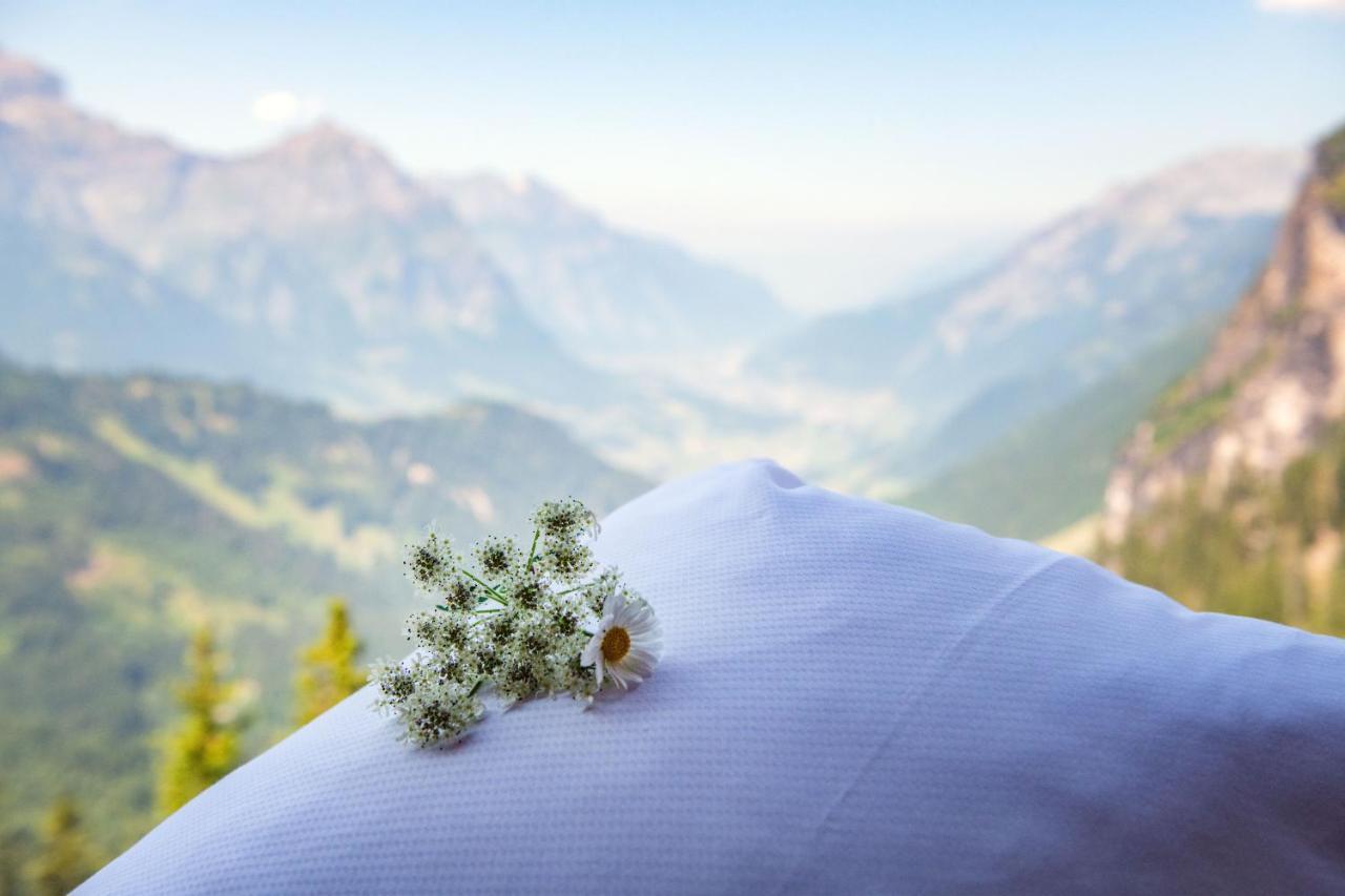 Berghotel Mettmen Schwanden  Εξωτερικό φωτογραφία