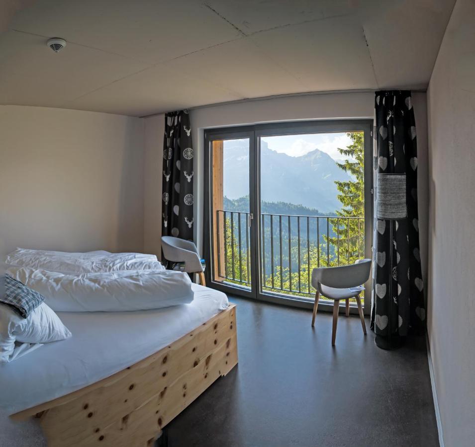 Berghotel Mettmen Schwanden  Εξωτερικό φωτογραφία