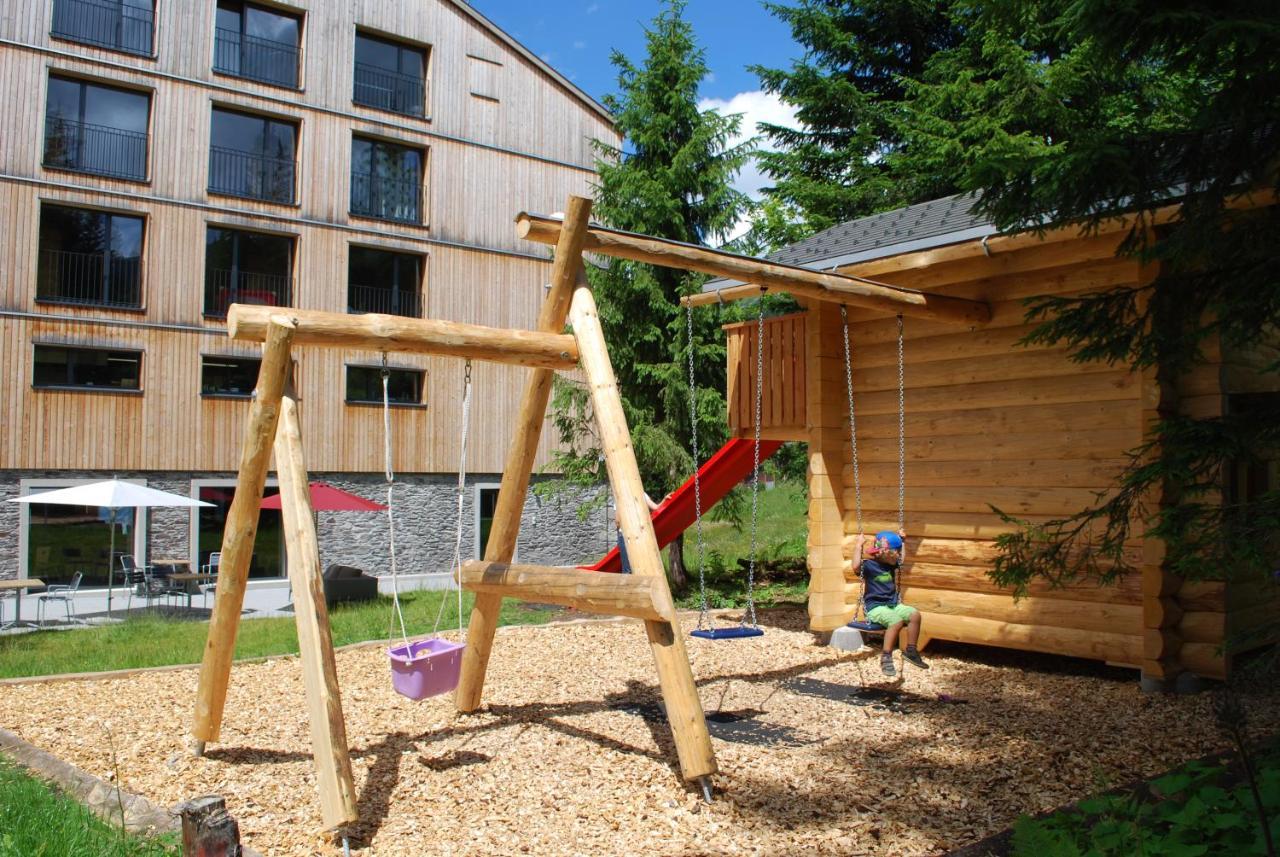 Berghotel Mettmen Schwanden  Εξωτερικό φωτογραφία