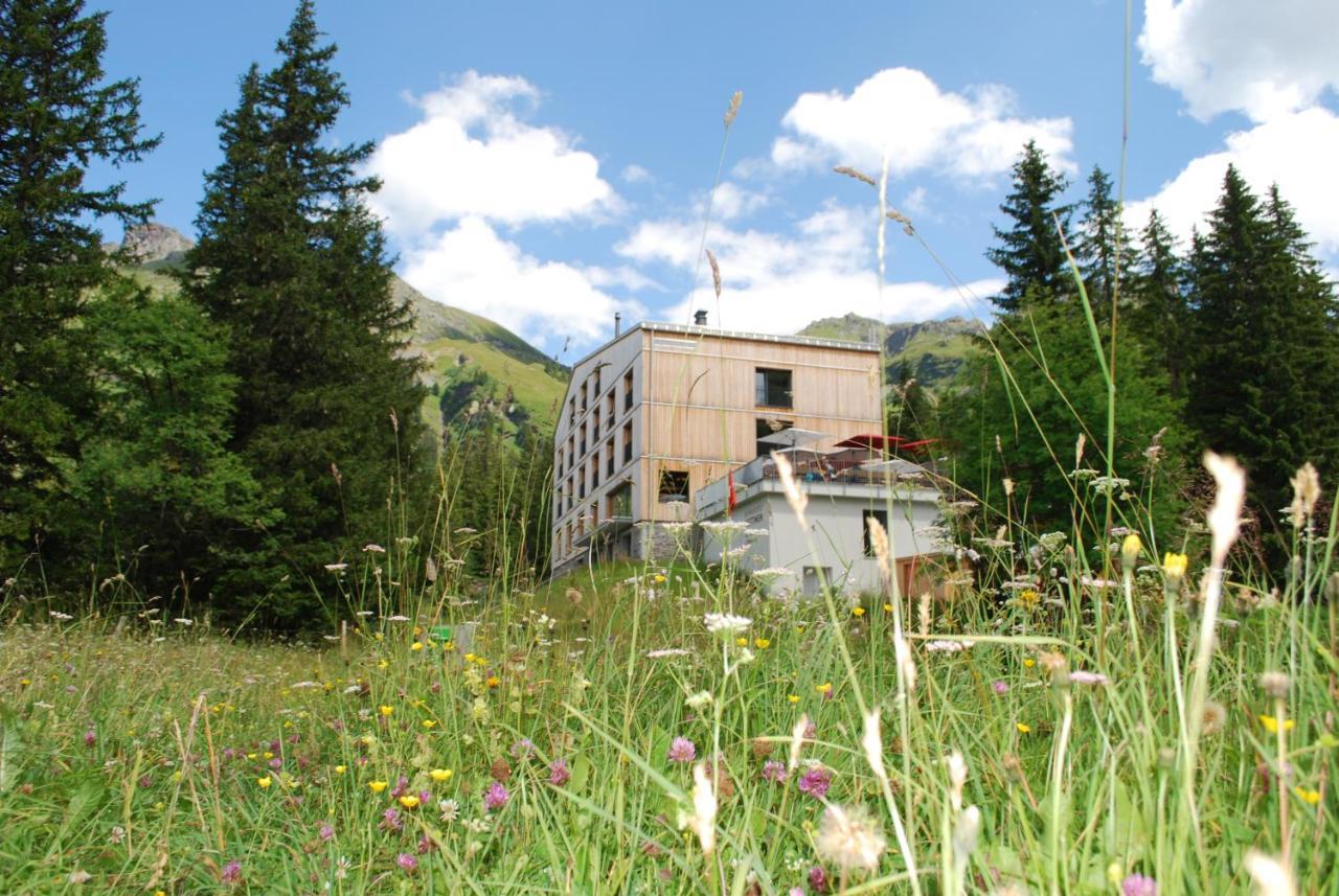 Berghotel Mettmen Schwanden  Εξωτερικό φωτογραφία